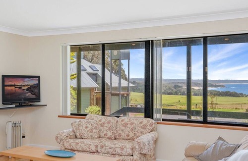 Barragga Bay Apartment | Cuttagee Beach Cottages Unit 2