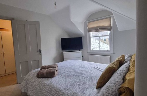 Shaftesbury House | London Hideaway in Clapham