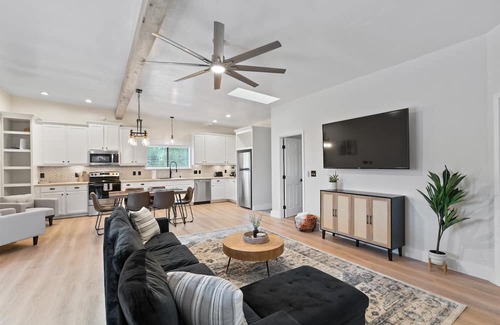 Tortolita House | The Sunkist Villa - Serene views, Spanish Modern Design