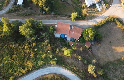 Moitas Other | Farmhouse 'Yellow House - Casa Amarela' with Mountain View, Shared Pool and Wi-Fi