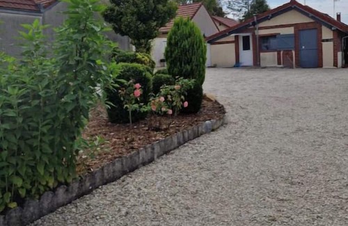 Mesnil-Sellieres House | Petit Logement Indépendant - Calme Avec Cour Sécurisé - 10 Minutes de Troyes