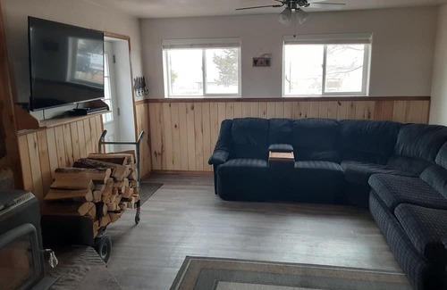 Fremont Apartment | Etta's Escape