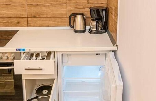 Vladeni Condo | UNO Gardens with City-view Studio ❤