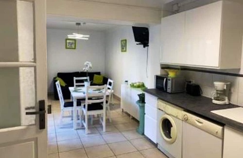 La Courneuve House | Homerez - Nice house for 4 ppl. with garden and terrace at La Courneuve