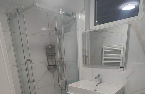 Prague 12 Apartment | Family apartment in the center of Prague - Modřany