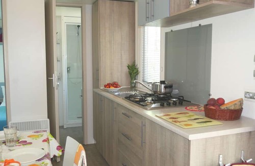 Marina Julia House | Ferienpark Marina Village Mobilehome Happy Comfort für 5 Personen