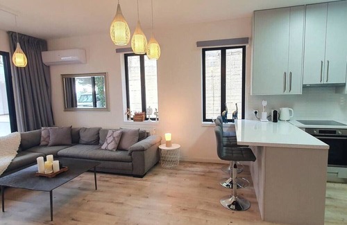 Platres House | Phaedrus Living: Luxury Maisonette Platres