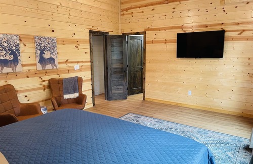 Bouvet Island House | NEW! Relax at your perfect hideaway in Broken Bow!