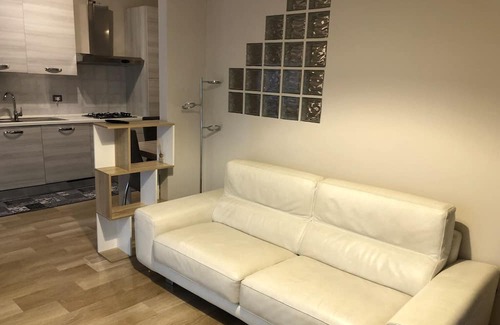 Cinisello Balsamo Apartment | Milan City - Cini Infinity House