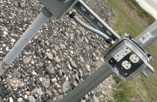 Lockhart RV Rental | Campsite 20 min to Austin/Kyle/SanMarcos/COTA!