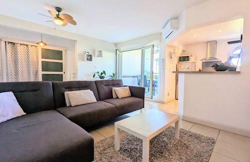 Cap Champagne Apartment | Cap Boucan - Spacieux T2 à 200m de la Plage de Boucan Canot