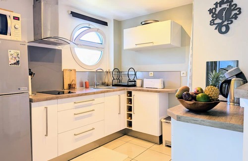 Cap Champagne Apartment | Cap Boucan - Spacieux T2 à 200m de la Plage de Boucan Canot