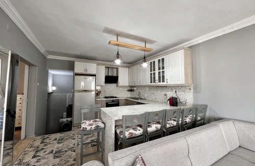 Bodrum City Center Apartment | House Close to Beach with a Sea View in Bodrum