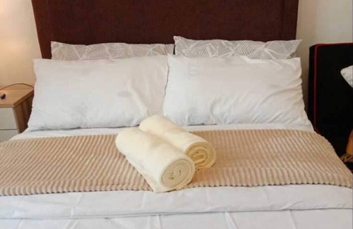 Cagayan de Oro Condo | Comfortable condo unit for 3