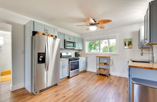 Historic Kailua Village Condo | Walkable Kailua-Kona Condo - 2 Blocks to Pier!