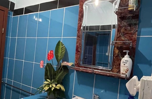 Port Vila Bed & Breakfast | Fully equipped B&B, 4 minutes WALK from the airport & 7 minutes drive to town!