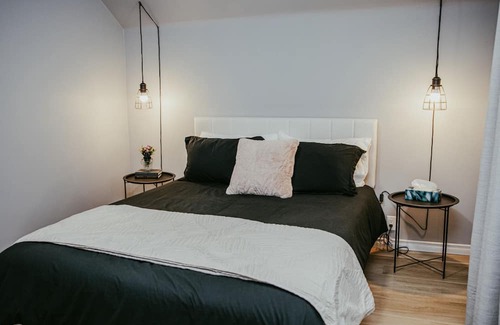 Timiskaming District House | The Miner's Den - NEW 4BED Executive Home