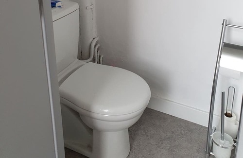 Issoudun Apartment | Appartement Entier au rez de Chaussée