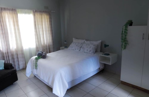 Siphofaneni Cabin | Asphumule Lodge