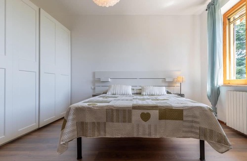 Urbisaglia Apartment | Sunrise Hill Holiday Home - Sunrise Hill Holiday H