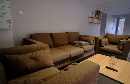 Chamousset Apartment | Évasion Savoyarde : Appartement Entre Lacs et Montagnes