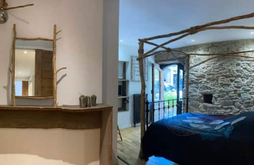 Terre-Clapier House | Grand Gîte Insolite 17 Pers