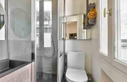 Quartier de la Chapelle Apartment | Paris : Linattendu