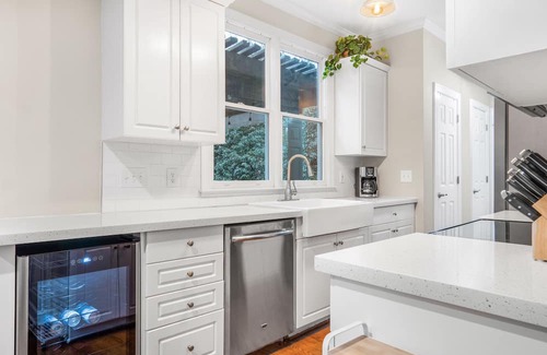 Old Irving Park House | North Carolina house