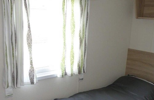 Selsey House | A small comfortable caravan, in a quiet location, with a lovely outside area to relax