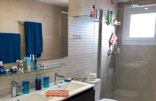 Punta Prima Apartment | Luxueux Appartement en Front de mer 3 Chambres