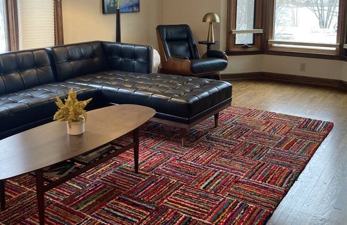 Como House | Large cozy home on Como Lake. Walk to the zoo, pavillion, skiing, golf and more!
