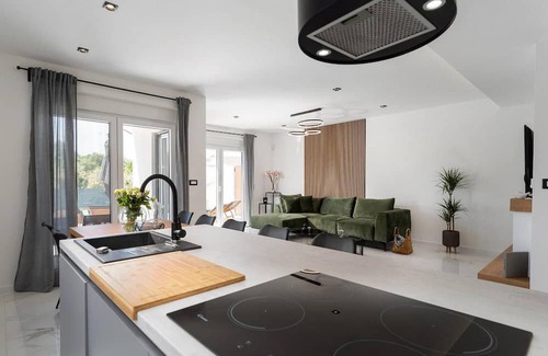 Nova Vas House | Attractive villa Diva with swimming pool lies near Porec and the sea.