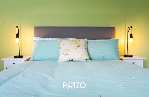 Stoke Bardolph Cottage | Beautiful 1-bed Cottage in Nottingham by Renzo, Stunning Countryside Location!