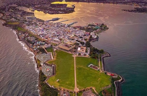 Catano Apartment | Studio With Pool Steps Away From San Juan Bay