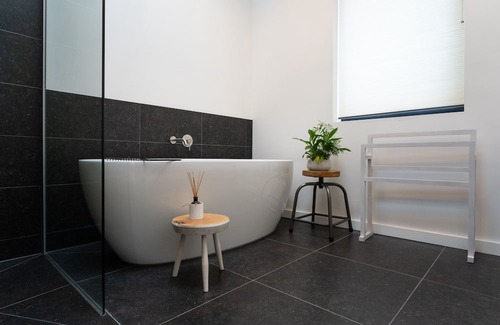 Offham Apartment | The Studio - a peaceful light filled space in the heart of the South Downs