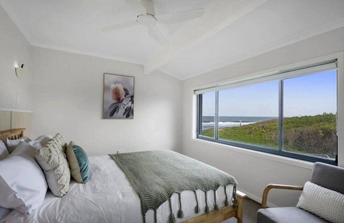 Central Coast House | Clear Waters at The Entrance