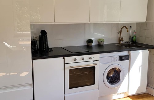 Dachau District Apartment | Dachau . Schöne 60m² 2-zimmer City Wohnung