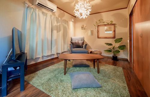 Kanagawa House | Surrounded by IKEA and MUJI Red Brick easy a - Rhouse 2nd / Yokohama Kanagawa