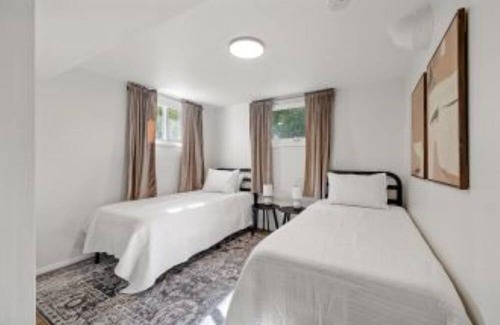 Billings House | Spacious 4-Bedroom Haven in the Heart of Billings: Your Ideal Home Awaits!