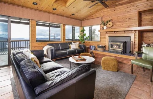 Idyllwild House | Deer Haven Lodge w/ Sunset Views