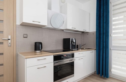 Czyzyny Apartment | Avia Apartment in Krakow by Renters