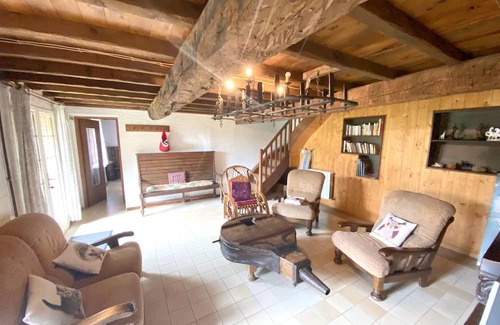 Camps-sur-l'Agly House | Homerez - Amazing house for 10 ppl. with terrace at Camps-sur-l'Agly