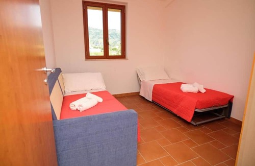 Torrenova Apartment | Apartment "Costa Tirrena 0" with Sea View & Shared Pool