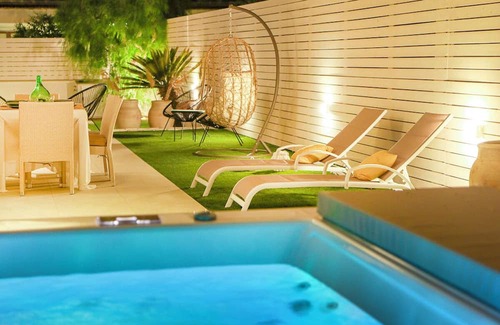 Santa Maria del Focallo Villa | Villa Teresann con Jacuzzi riscaldata