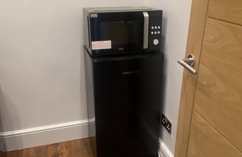 Brighton Cabin | Self-contained cabin with stunning views!