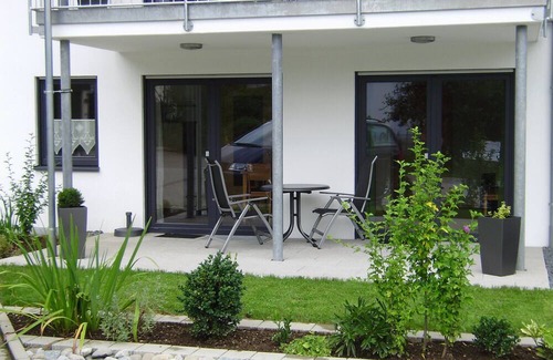 Bad Waldsee Apartment | Apartment '1 Erdgeschoss' with Private Terrace and Wi-Fi