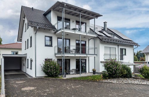 Bad Waldsee Apartment | Apartment '1 Erdgeschoss' with Private Terrace and Wi-Fi