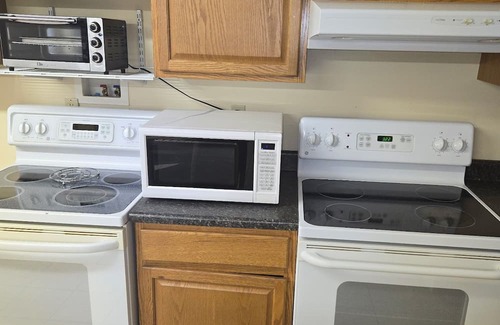 Windsor Apartment | Fall in Love with New England Charm this Fall!