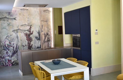 Otranto Apartment | Apartment 'Bianco Mare Delfino' with Balcony, Wi-Fi and Air Conditioning