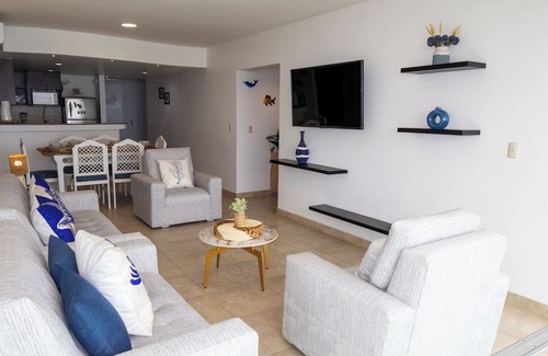 Salinas Apartment | Beachfront apartment, private beach